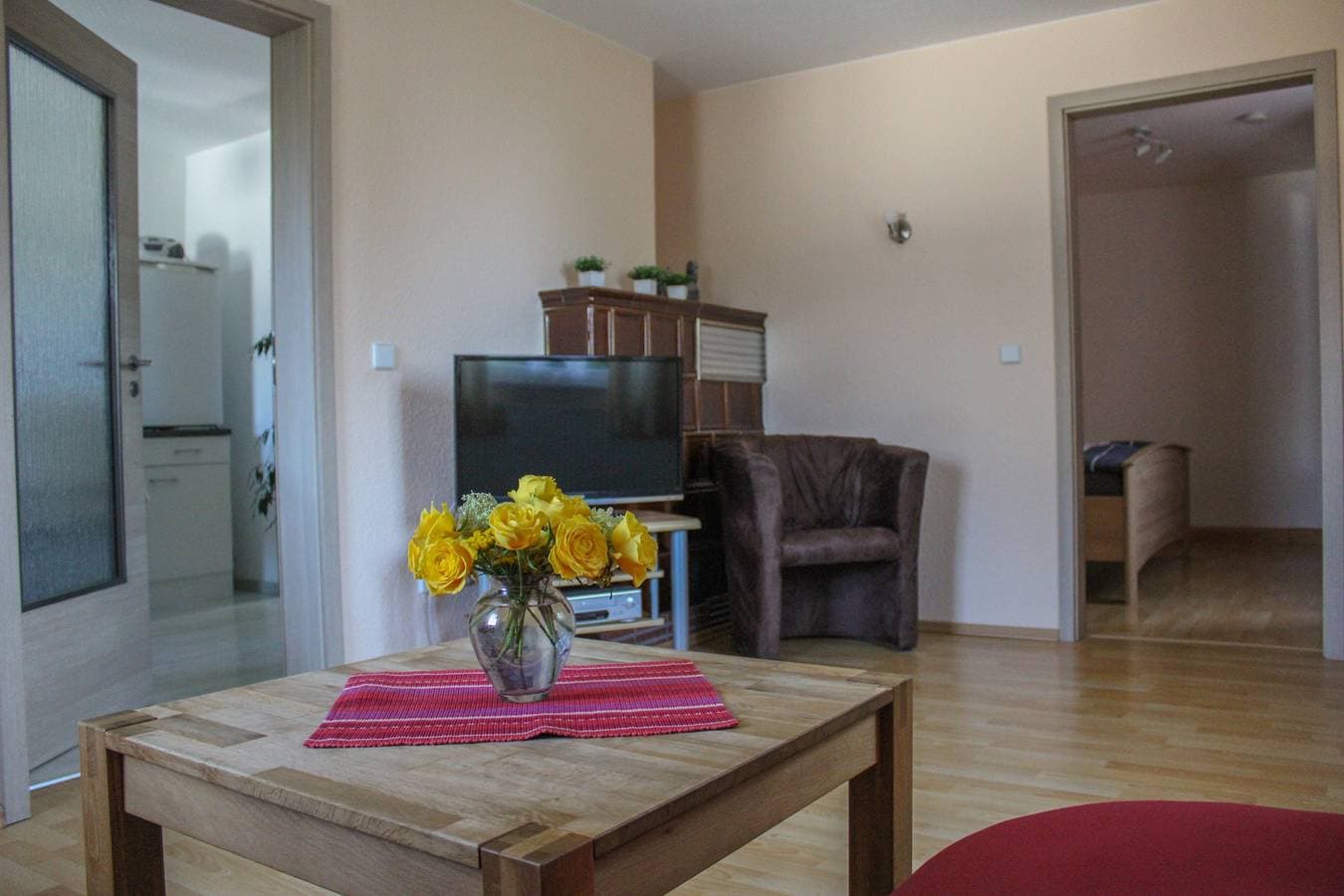 Foto 5 von 14: Apartment 'Haus Am Wald' mit Gemeinschaftsgarten und WLAN