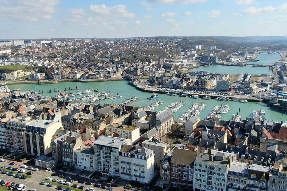 Foto 11 von 11: Entre Port & Mer - Spacious 77m2 apartment in Dieppe