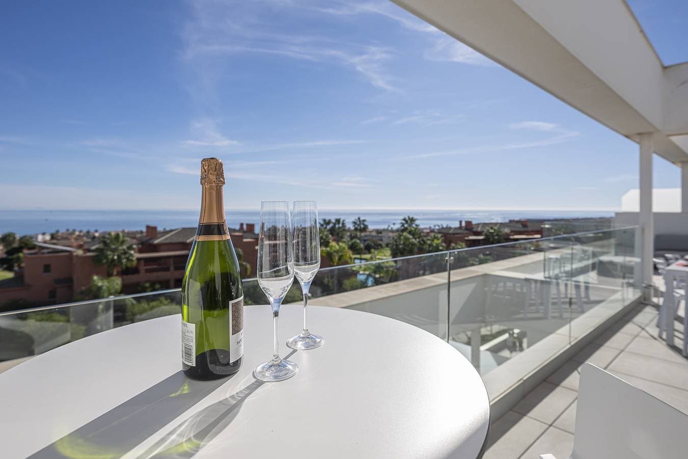 Foto 5 von 51: Luxury Penthouse with Seaview & Golf 5010