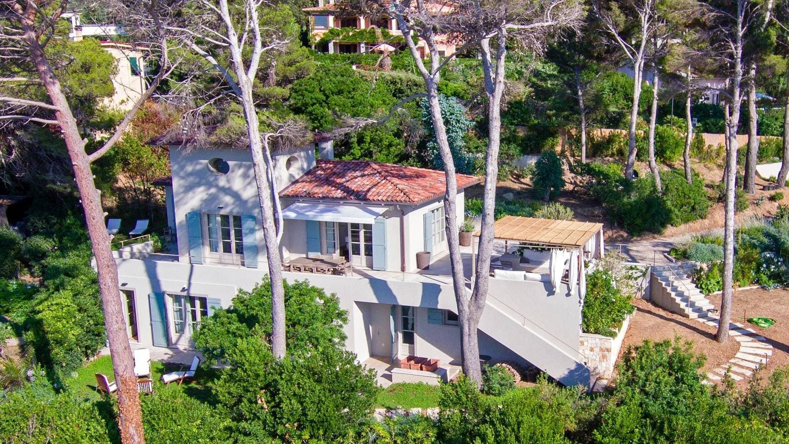 Foto 4 von 36: Villa für 7 Personen mit Balkon