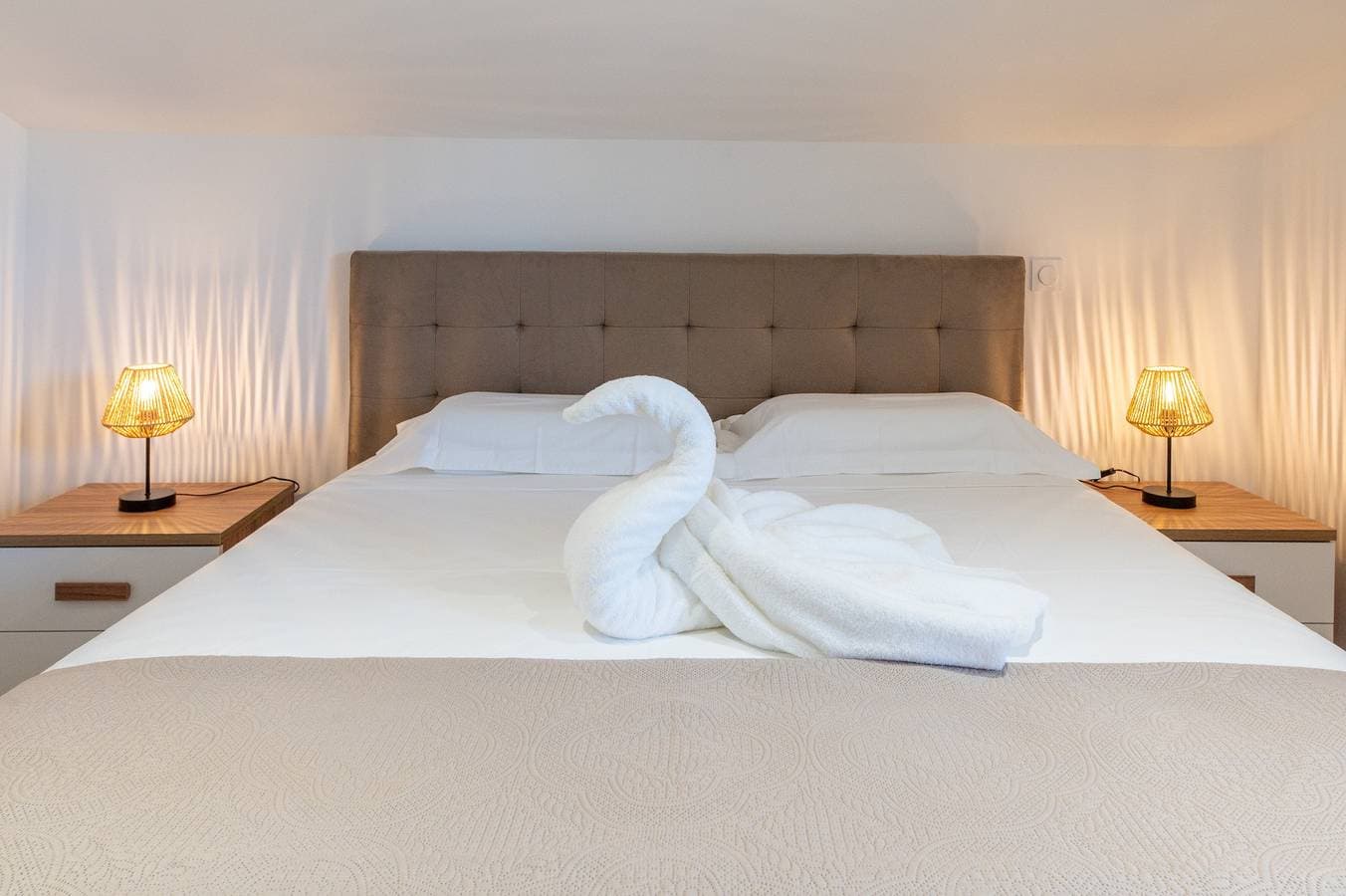Foto 10 von 33: Apartment „La Dolce Vita 8 - Le Cedrat“ mit Meerblick, WLAN und Klimaanlage