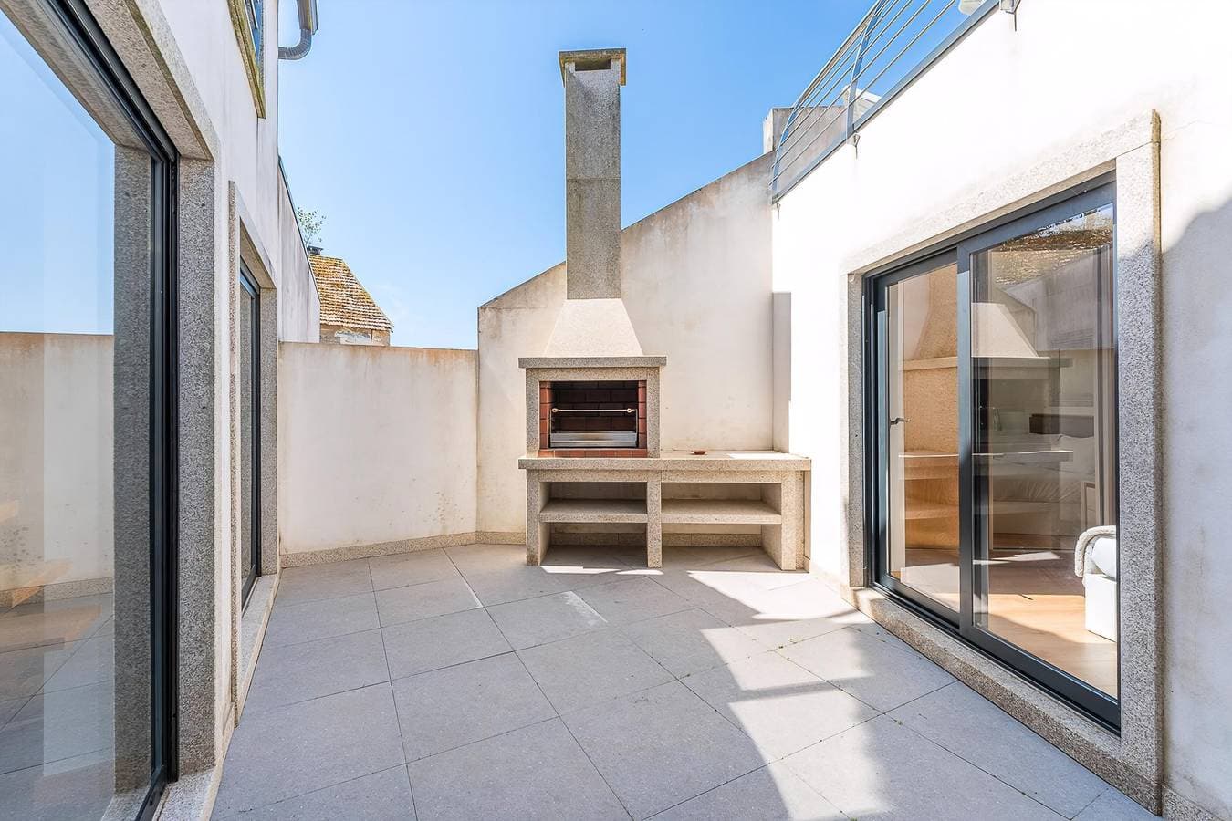 Foto 5 von 49: Ferienhaus für 6 Personen mit Terrasse