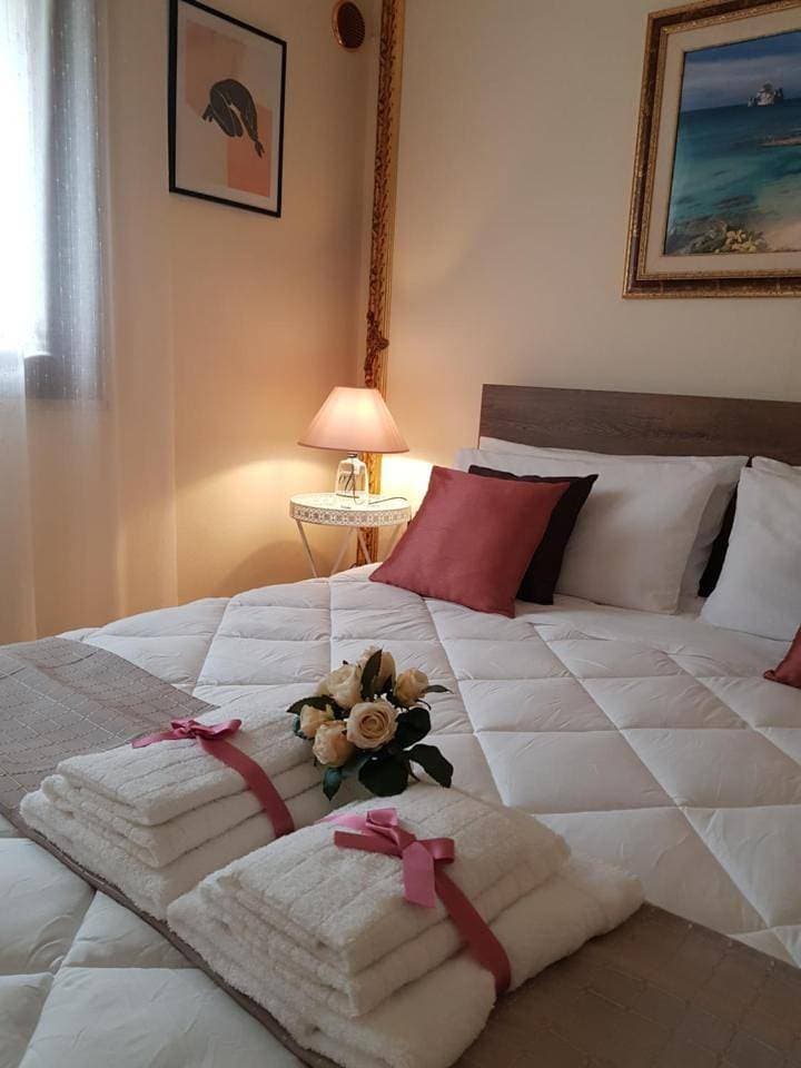Foto 6 von 32: Superior Double Room with Internal Private Bathroom