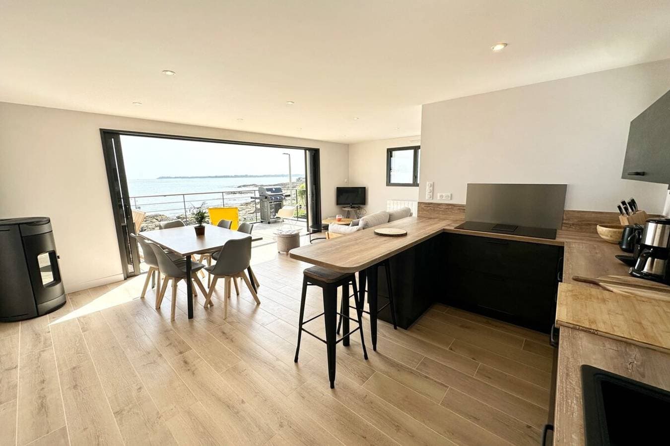 Foto 8 von 45: Ferienhaus für 6 Personen mit Terrasse