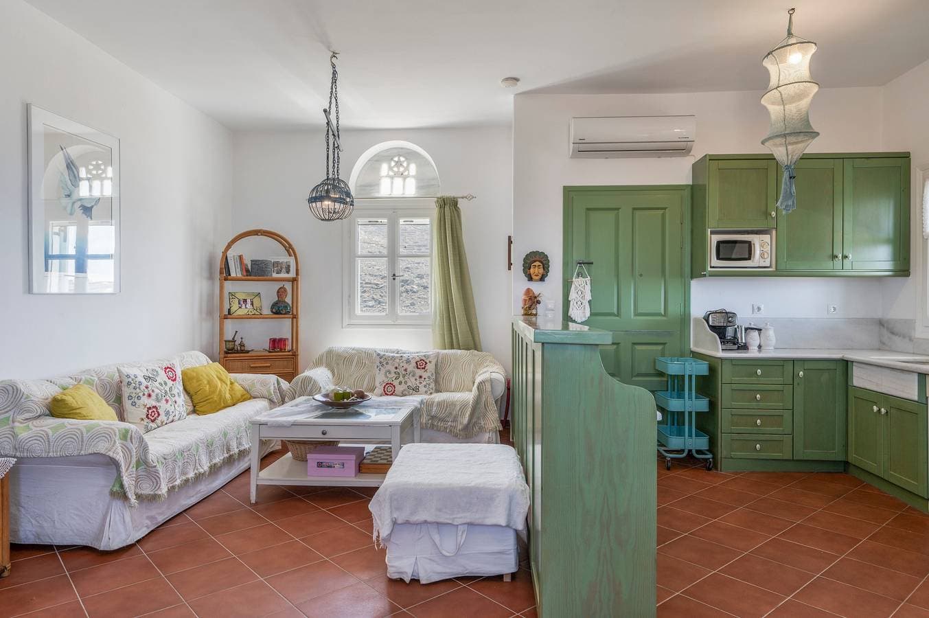 Foto 4 von 23: Ferienhaus 'Tinos Sunset House' mit Meerblick und privater Terrasse