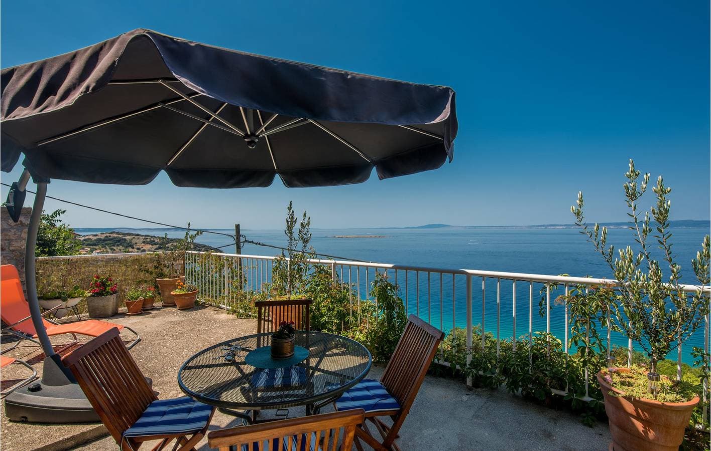 Foto 5 von 24: Gemütliche Ferienwohnung mit Meerblick, WLAN, Klimaanlage und Surfmöglichkeiten in der Nähe