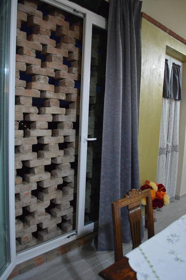 Foto 7 von 8: Triple Room with Private Bathroom