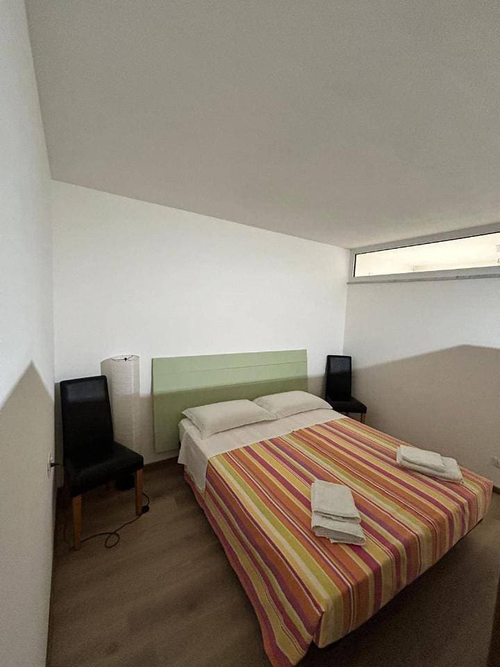 Foto 6 von 8: One-Bedroom Apartment