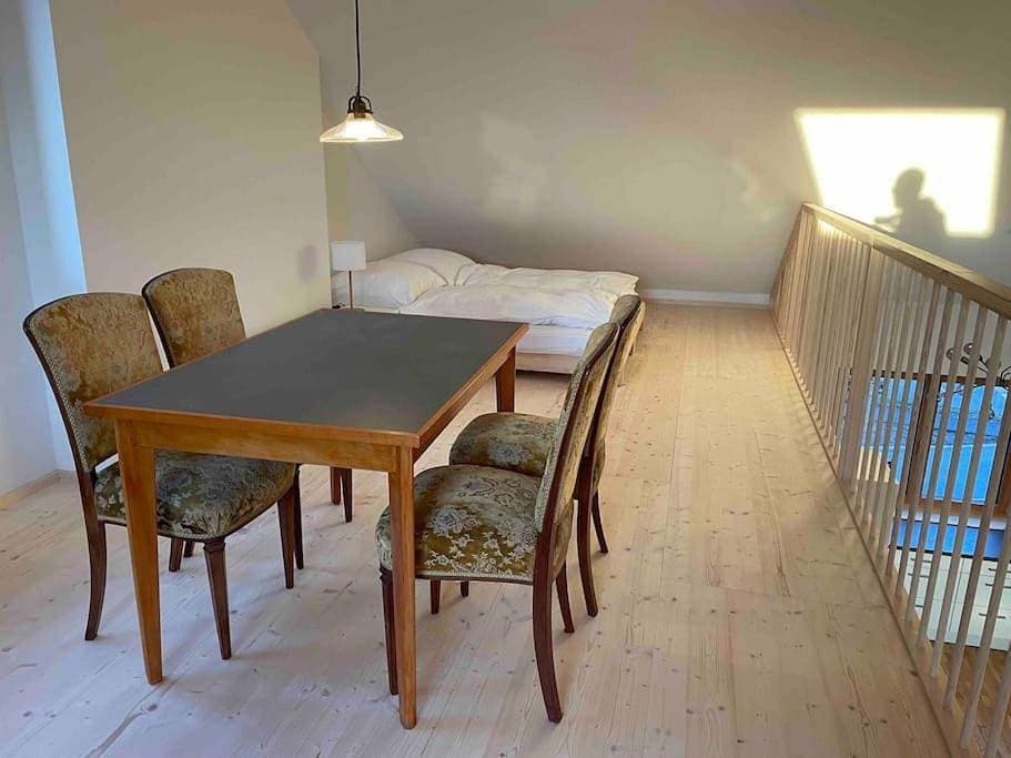 Foto 8 von 32: Three-Bedroom Apartment