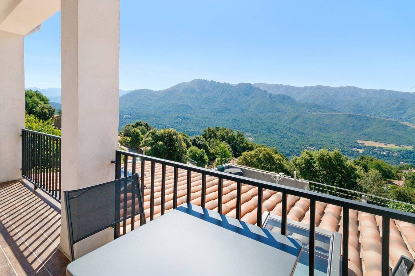 Foto 6 von 29: Gästezimmer Tavaco, Corse-du-Sud – Zimmer zwischen Meer und Bergen