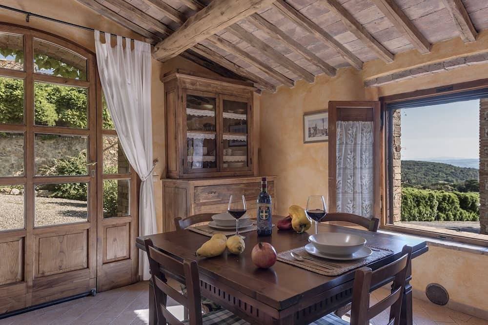 Unabhängiges Apartment in einer Suite auf einem historischen Anwesen aus dem Jahr 1600 1