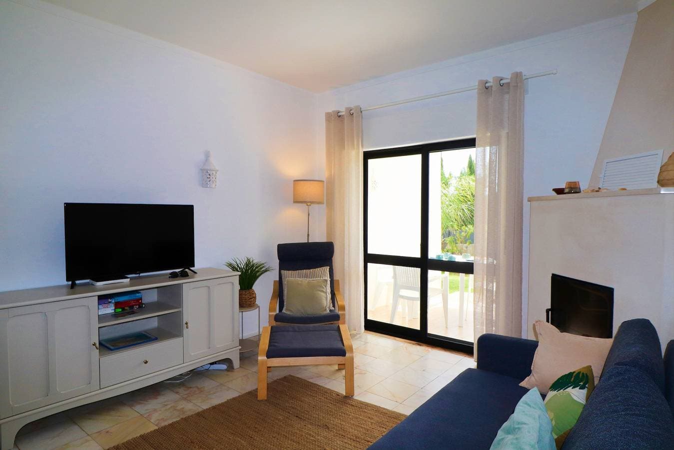 Foto 13 von 42: Ferienwohnung 'Casa Barbara' mit Meerblick, Gemeinschaftspool und WLAN
