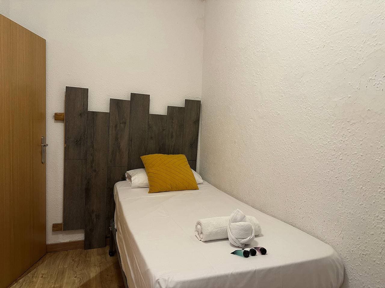 Foto 7 von 28: Apartamento luminoso cerca del Camp Nou