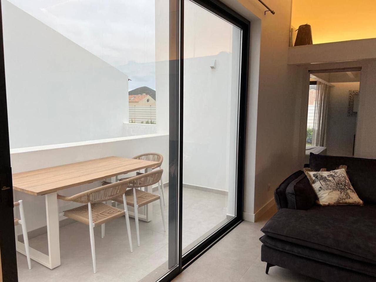 Foto 7 von 15: Three-Bedroom House