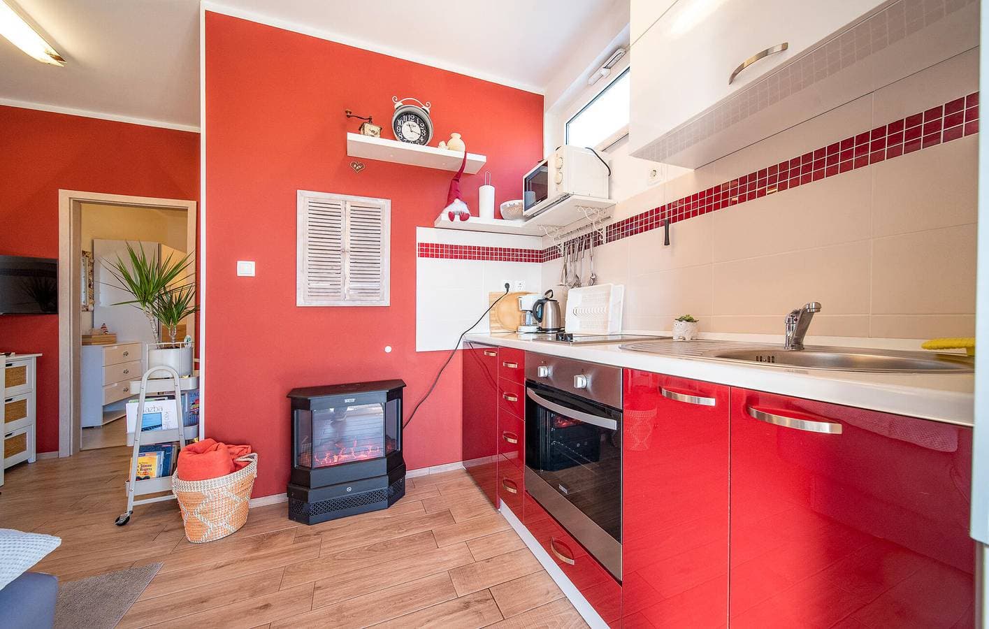 Foto 9 von 26: Ferienhaus am Wasser mit Parkplatz, WLAN und nur 2 km vom Hundestrand entfernt
