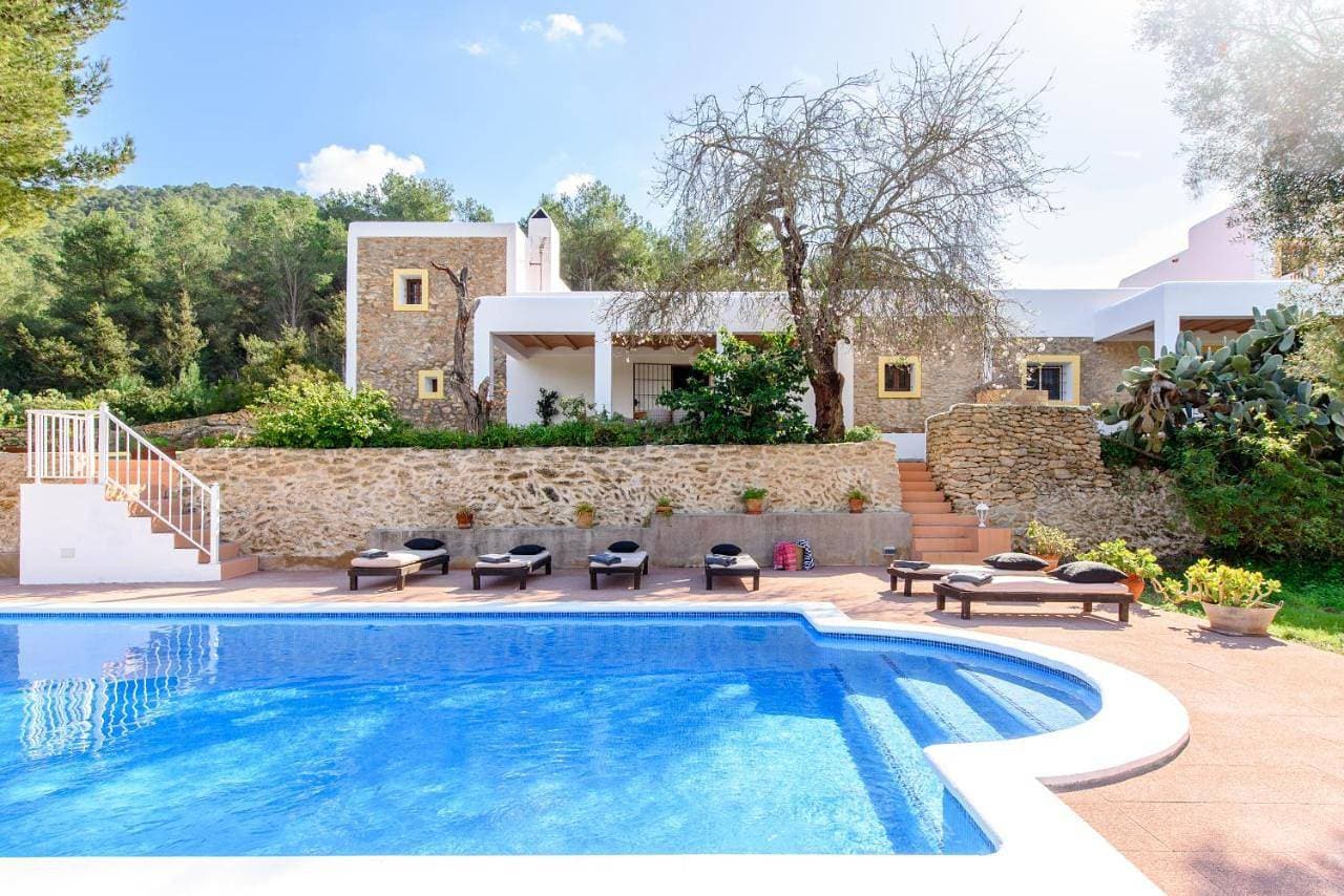 Foto 5 von 52: Villa with Private Pool