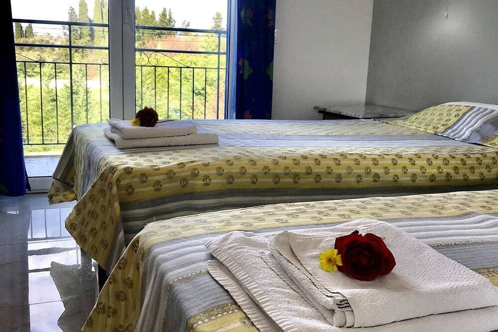 Banos Apartment 2 Schlafzimmer und Swimmingpool in Strandnähe 1