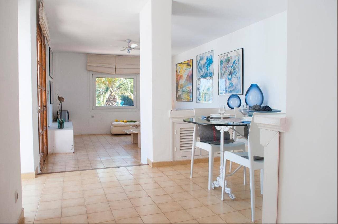 Foto 4 von 5: Three-Bedroom Apartment with Marina View