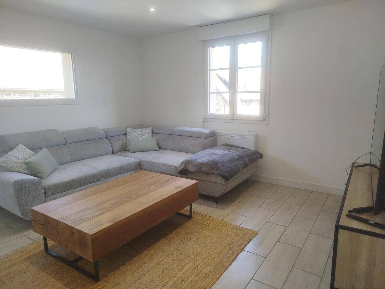 Foto 7 von 51: Three-Bedroom House