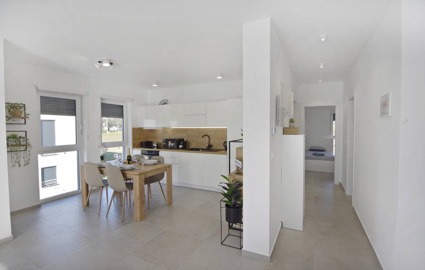 Foto 11 von 42: Moderne Wohnung in der Nähe von Kanegra Beach
