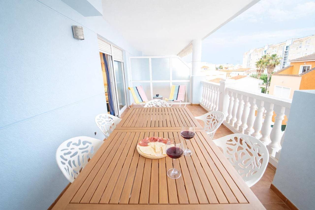 Dúplex tranquilo frente al mar en Xilxes Terraza, parking y WiFi 1