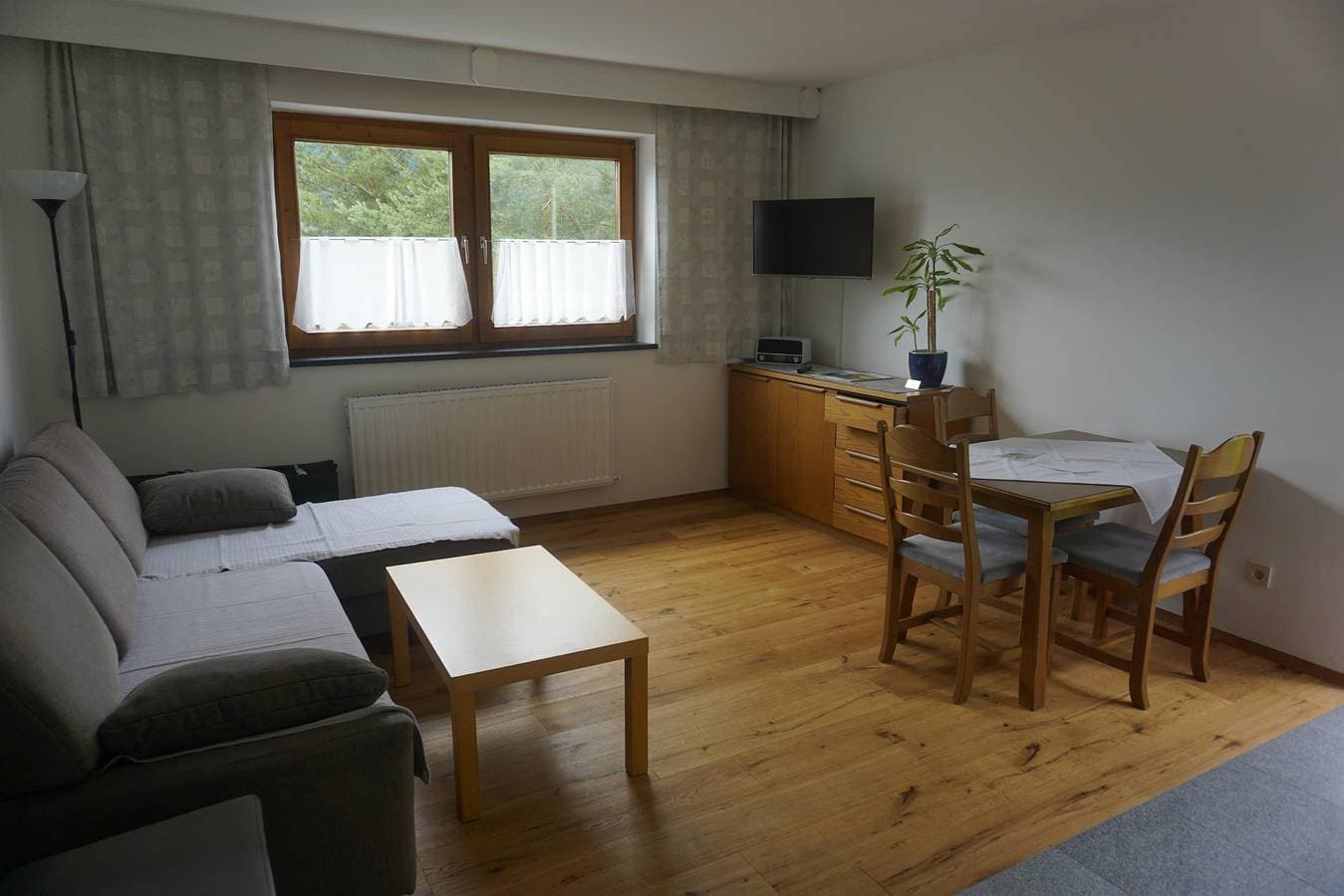 Foto 7 von 10: Ferienwohnung mit Garten