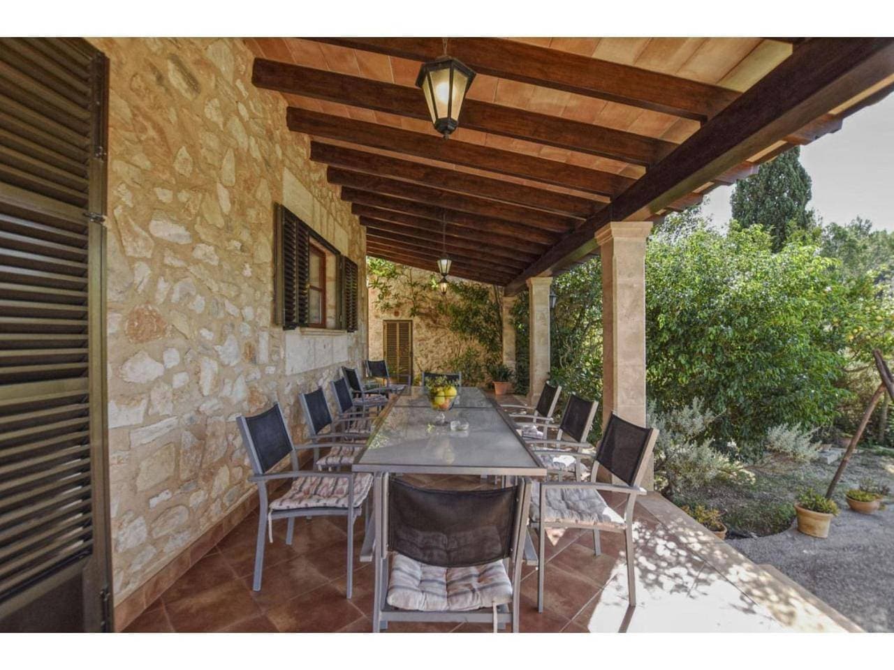 Foto 11 von 44: Five-Bedroom Holiday Home
