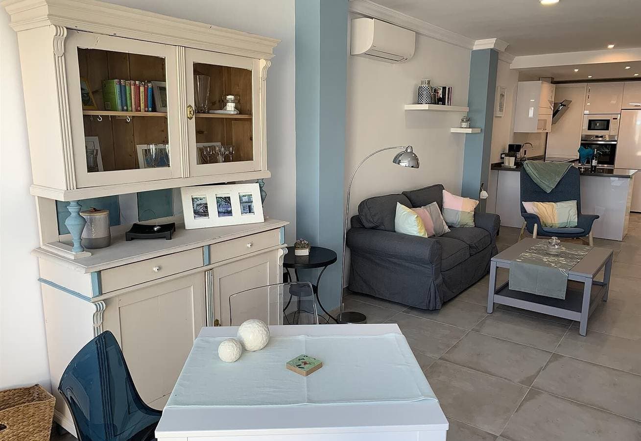 Foto 4 von 10: Ferienwohnung 'Wonderful Beach' mit Meerblick, WLAN, Klimaanlage & Terrasse