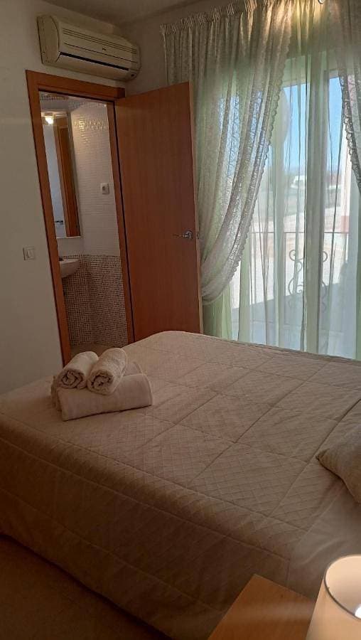Foto 4 von 20: Two-Bedroom Apartment