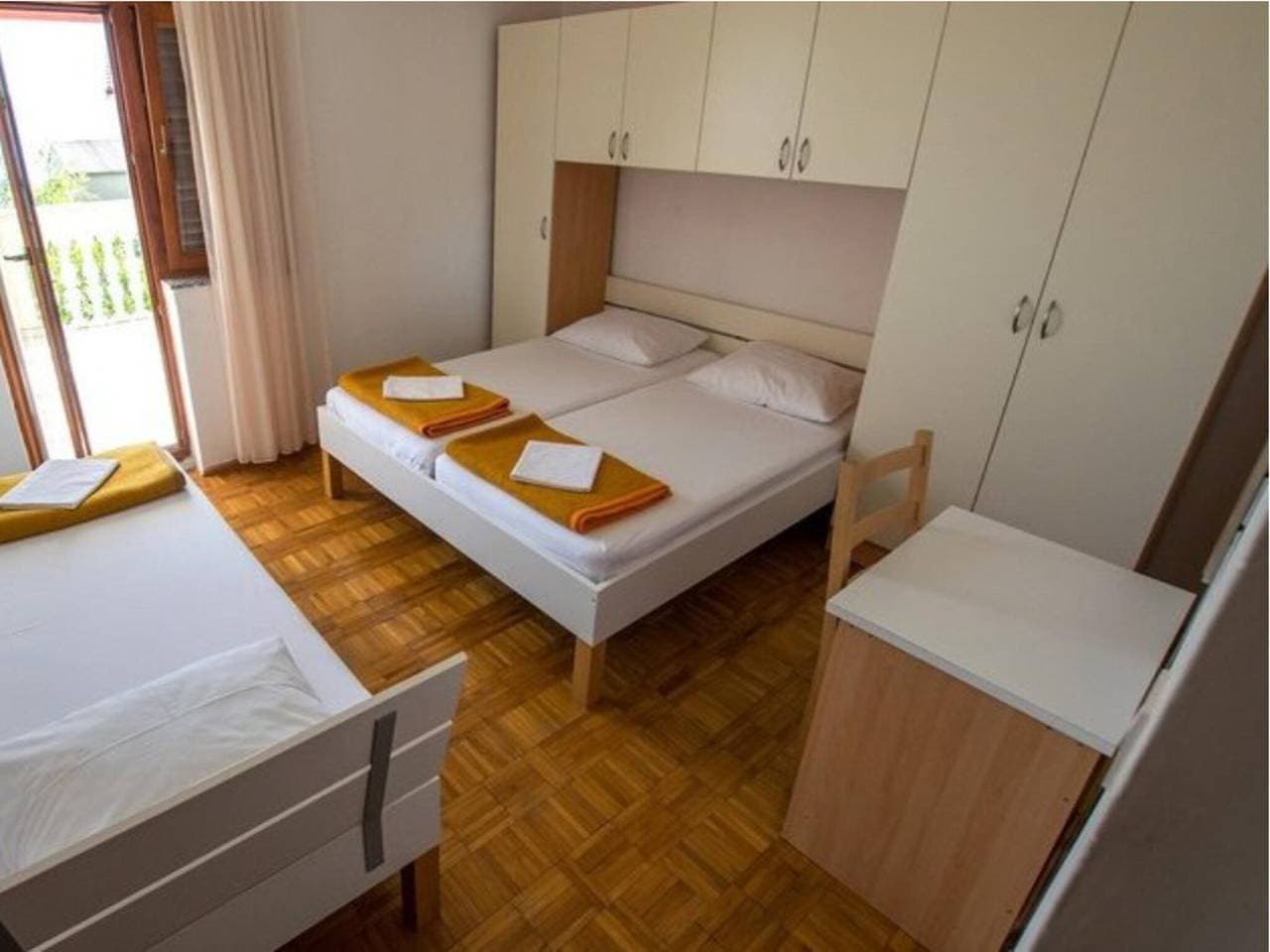 Foto 4 von 35: 3-Personen-Apartment in Starigrad