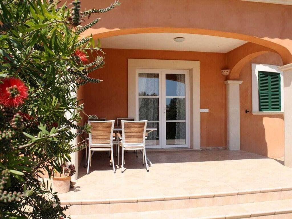 Ferienhaus mit 2 Schlafzimmer 1