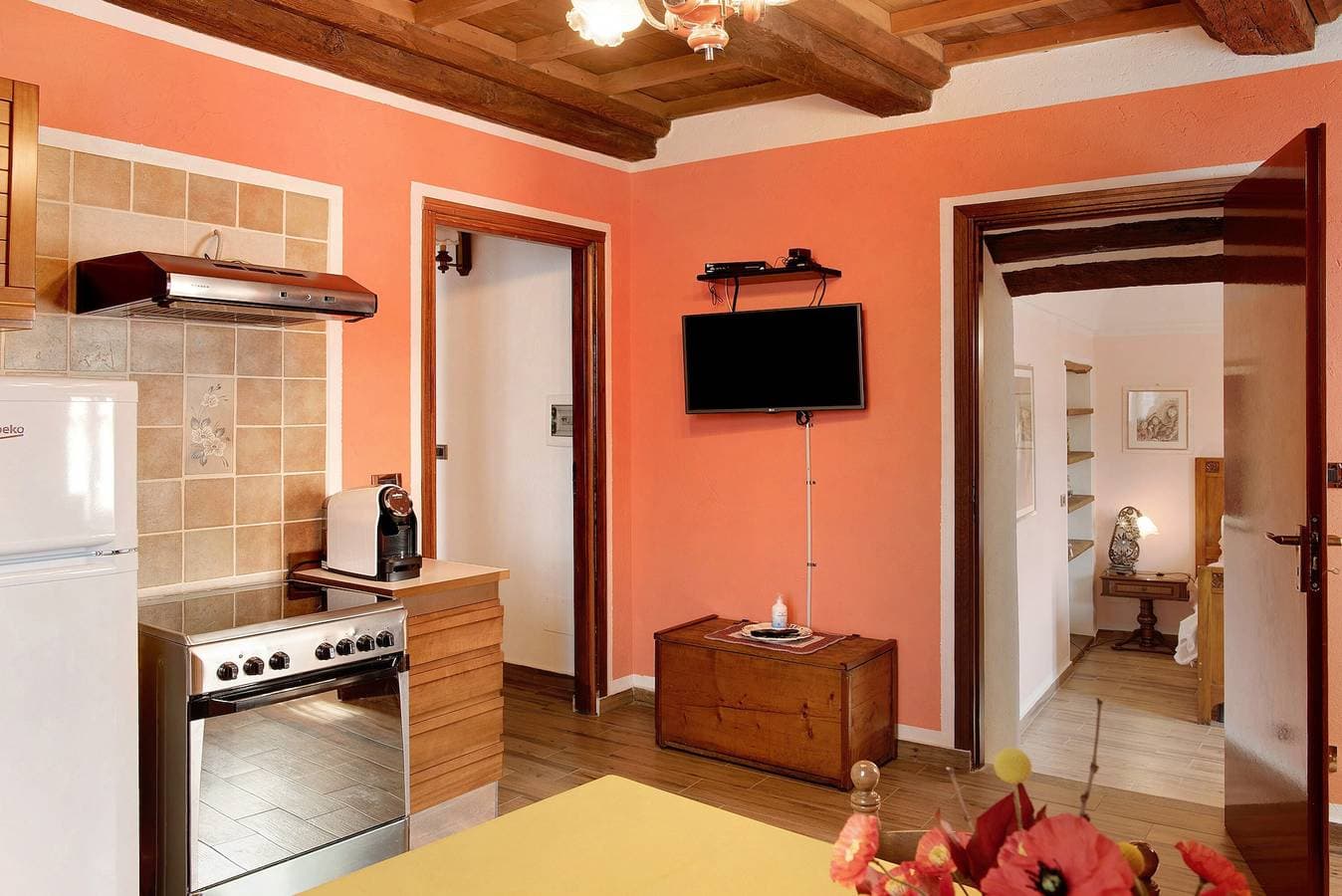 Foto 5 von 24: Apartment 'La Rocca di Efisio - Bonarda' mit Balkon, WLAN und Klimaanlage