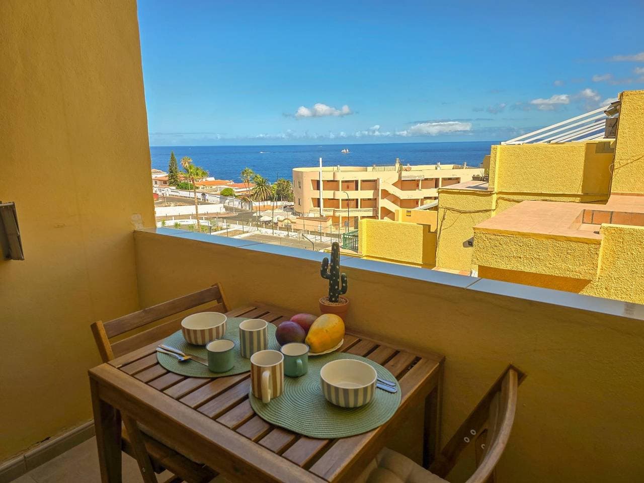 Foto 3 von 25: Gemütliche Unterkunft mit Terrasse und Pool am Playa La Arena