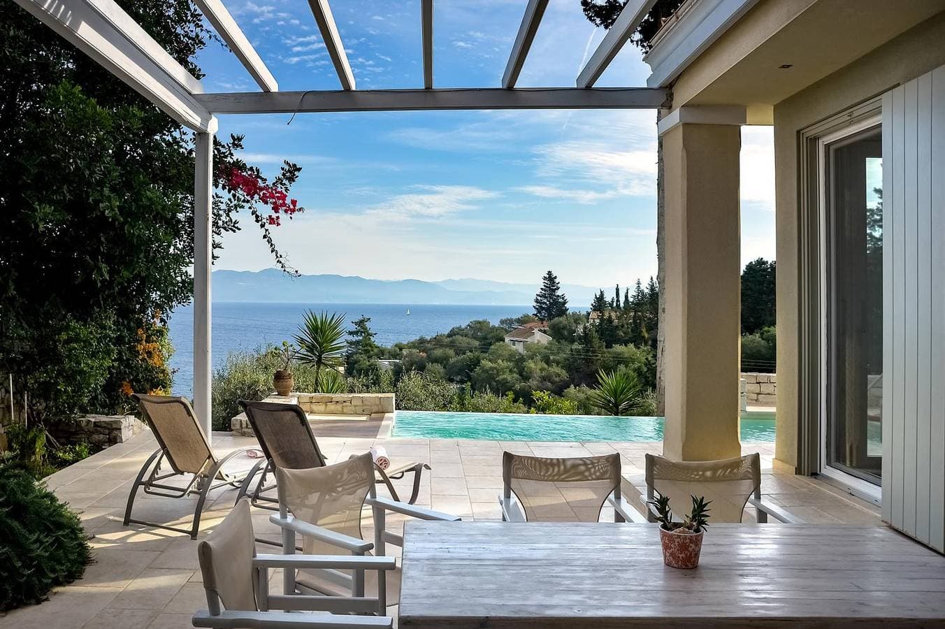 Foto 9 von 24: Villa für 4 Personen mit Meerblick