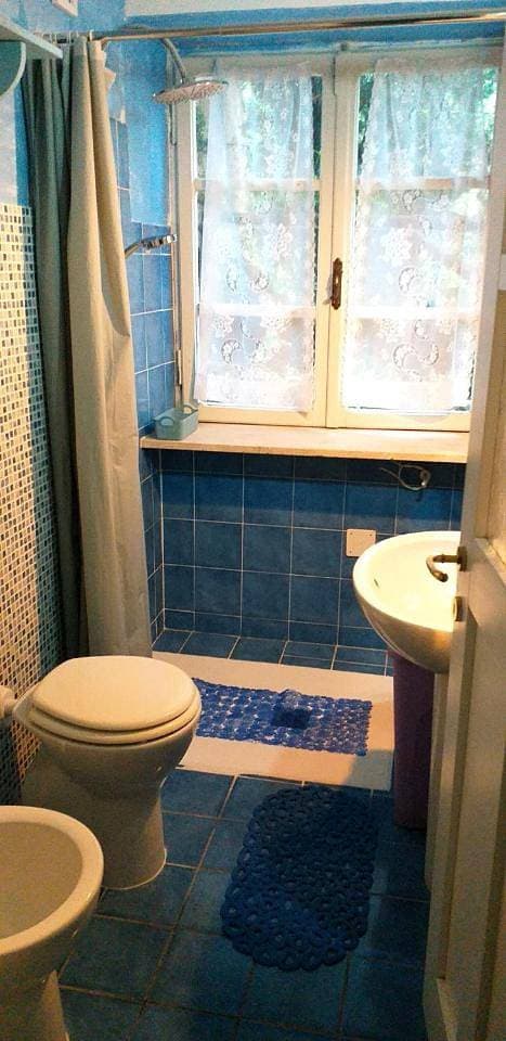 Foto 7 von 28: Double Room with Private Bathroom