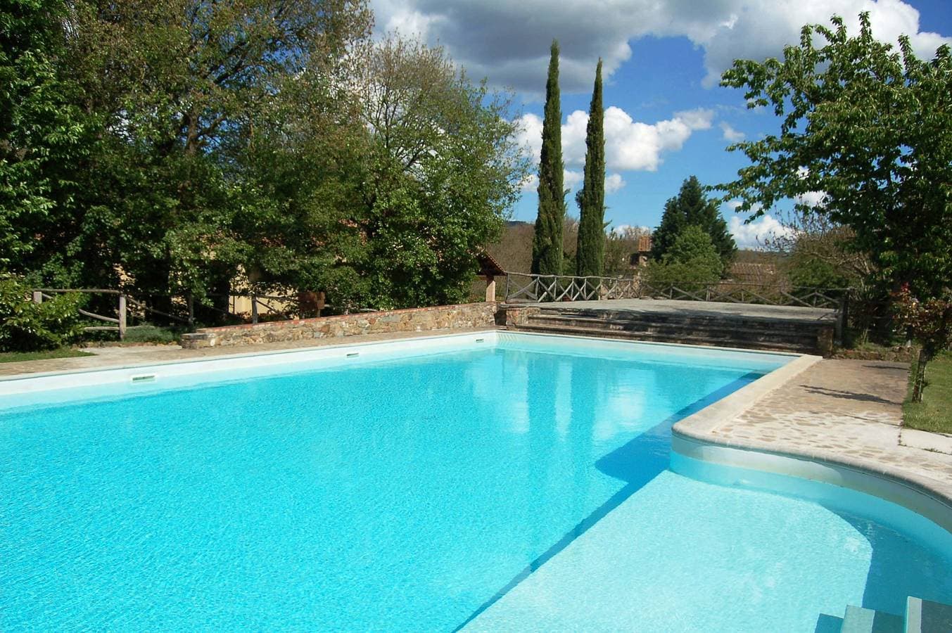 Dreizimmerwohnung am Rande des Chianti 1