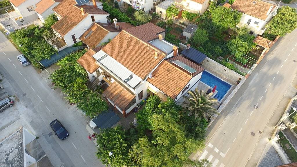 Ferienwohnung in Štinjan mit Meerblick, Klimaanlage, W-Lan, Waschmaschine (3326-4) 1