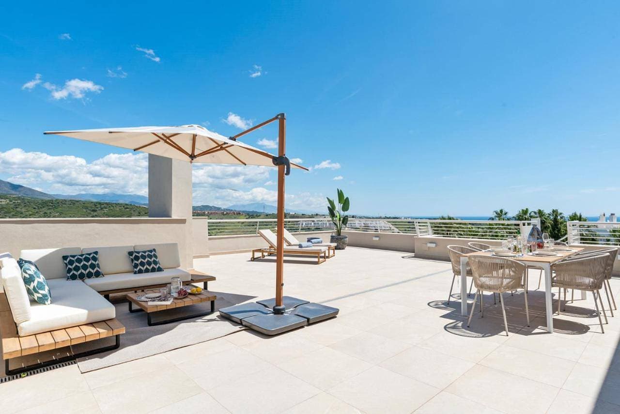 Royal Penthouse Sunny Golf 1