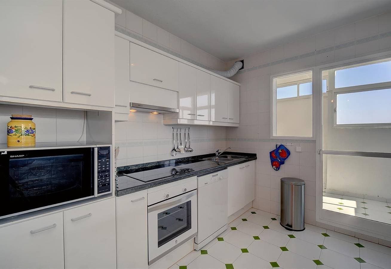 Foto 12 von 20: Ferienwohnung "Penthouse Boulevard 401" mit Pool, Terrasse, Klimaanlage & WLAN