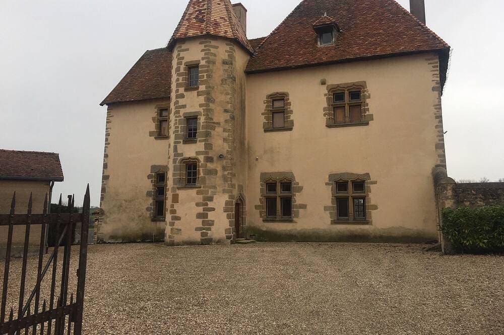 Foto 11 von 16: 15Th Century Priory