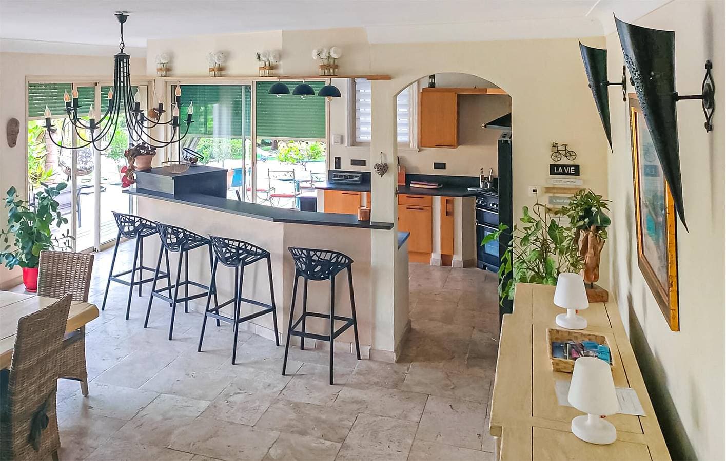 Foto 5 von 18: Modernes Apartment mit Pool & Terrasse bei Cabris