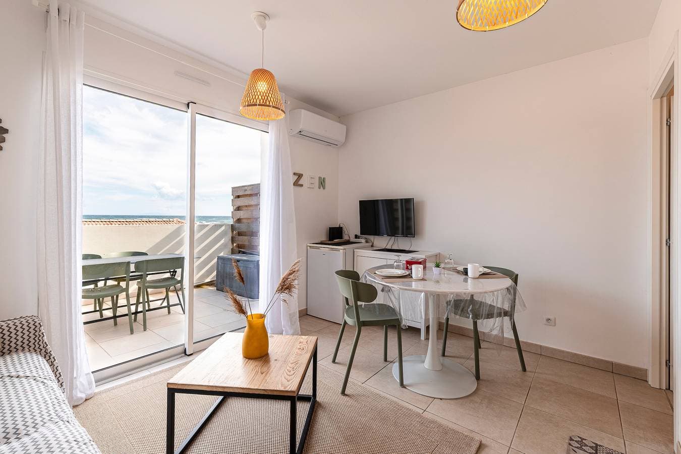 Foto 9 von 16: Ferienwohnung für 5 Personen mit Terrasse