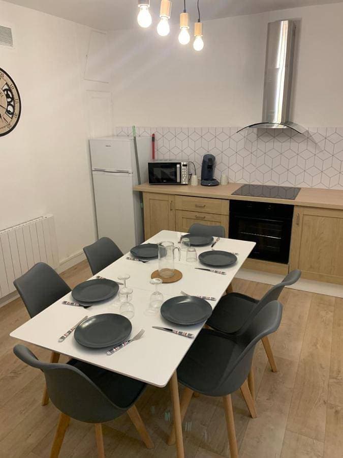 Foto 5 von 31: Two-Bedroom Apartment