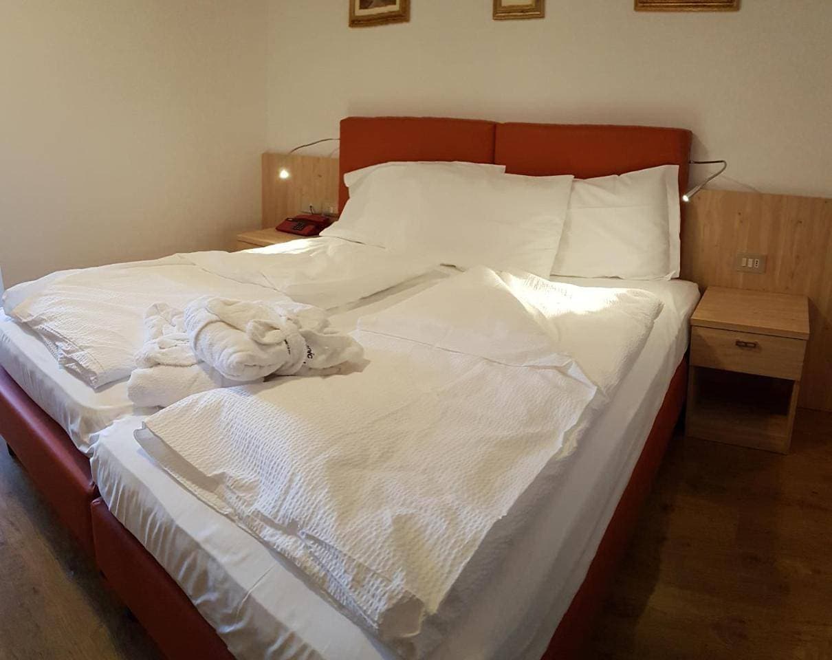Foto 6 von 8: Double or Twin Room