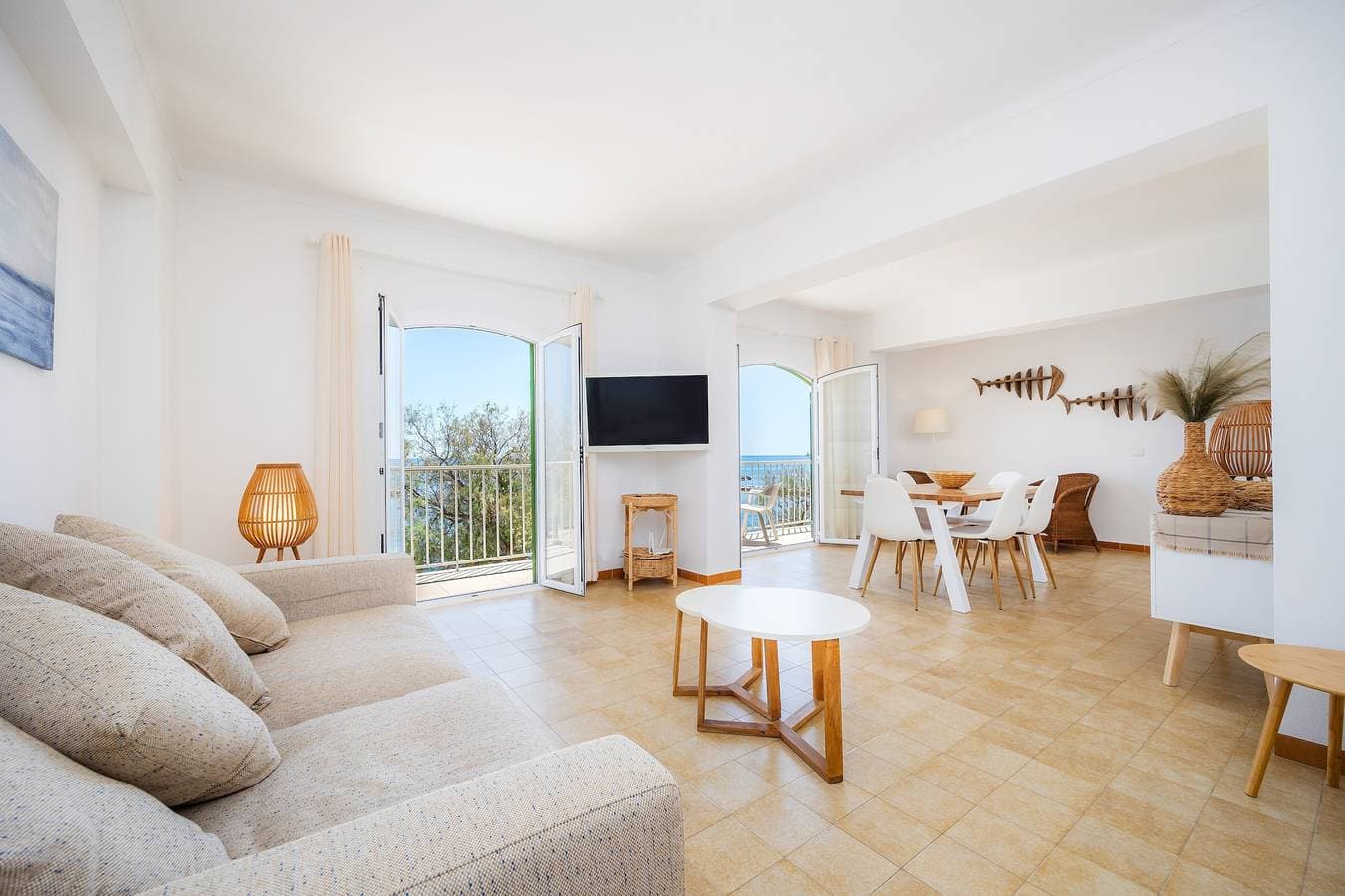 Foto 4 von 28: Ferienwohnung "Duplex Voramar Mhm Seafront" mit Meerblick, Balkon und WLAN