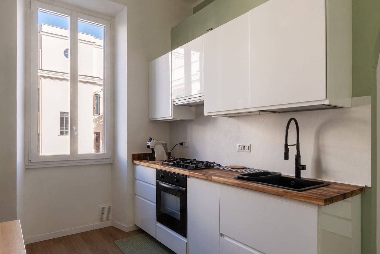 Foto 2 von 19: Ferienwohnung für 3 Personen mit Balkon/Terrasse