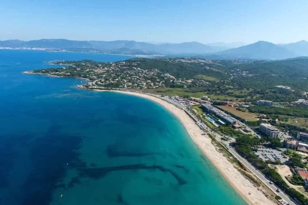 Foto 11 von 15: Studio à 150 m de la Plage D'agosta et des Commerces