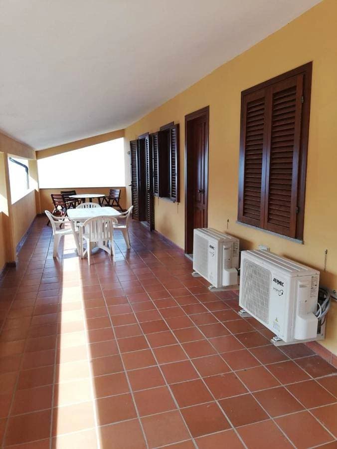 Foto 5 von 23: One-Bedroom Apartment