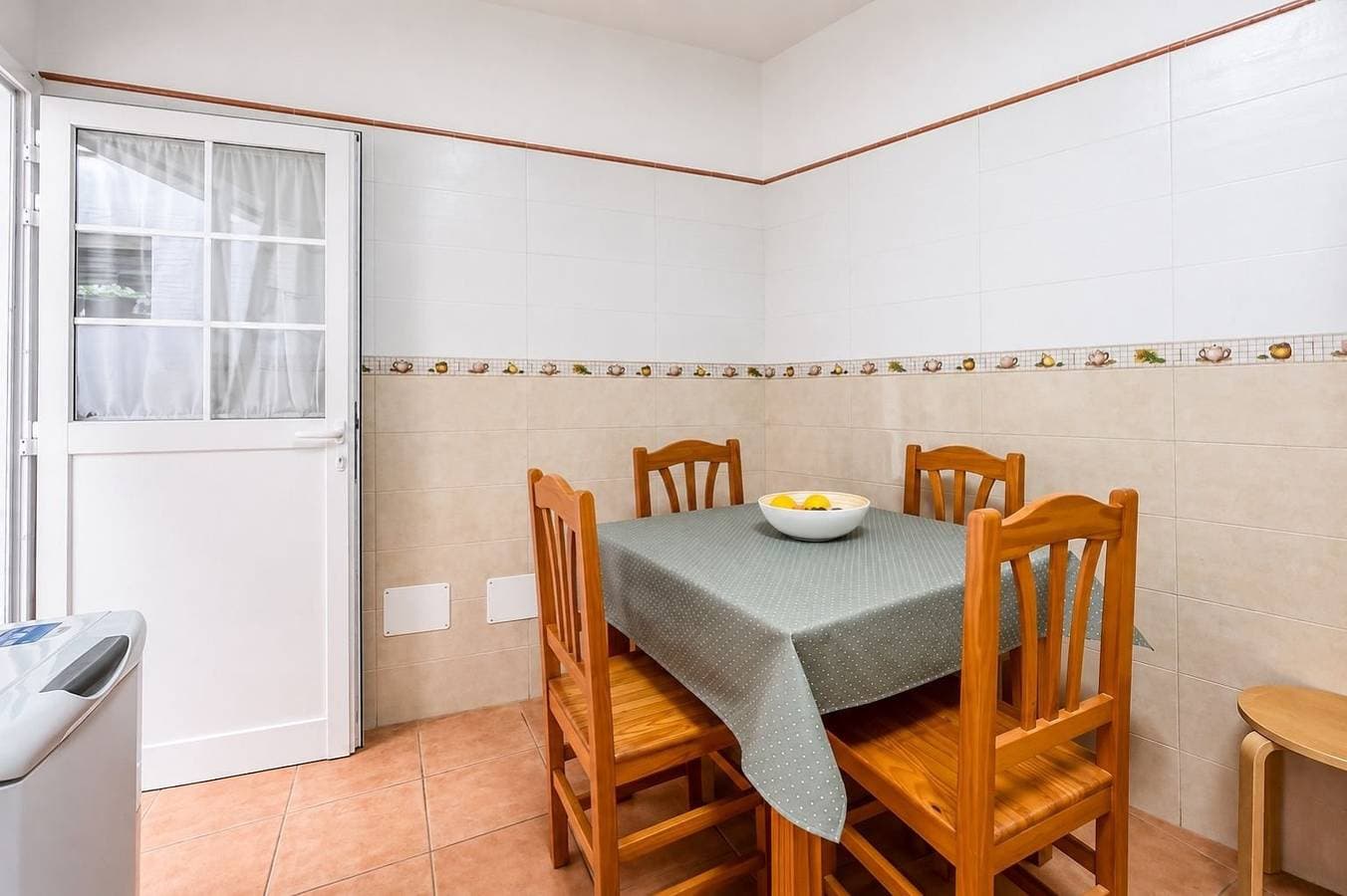 Foto 6 von 42: Ferienhaus für 4 Personen mit Terrasse