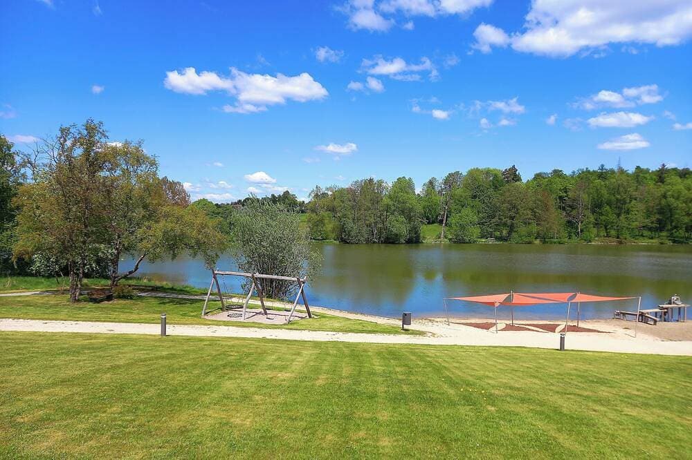 Foto 12 von 30: Süßer Ferienbungalow in Seenähe mitten im Frankenwald, 45 qm, haustierfreundlich